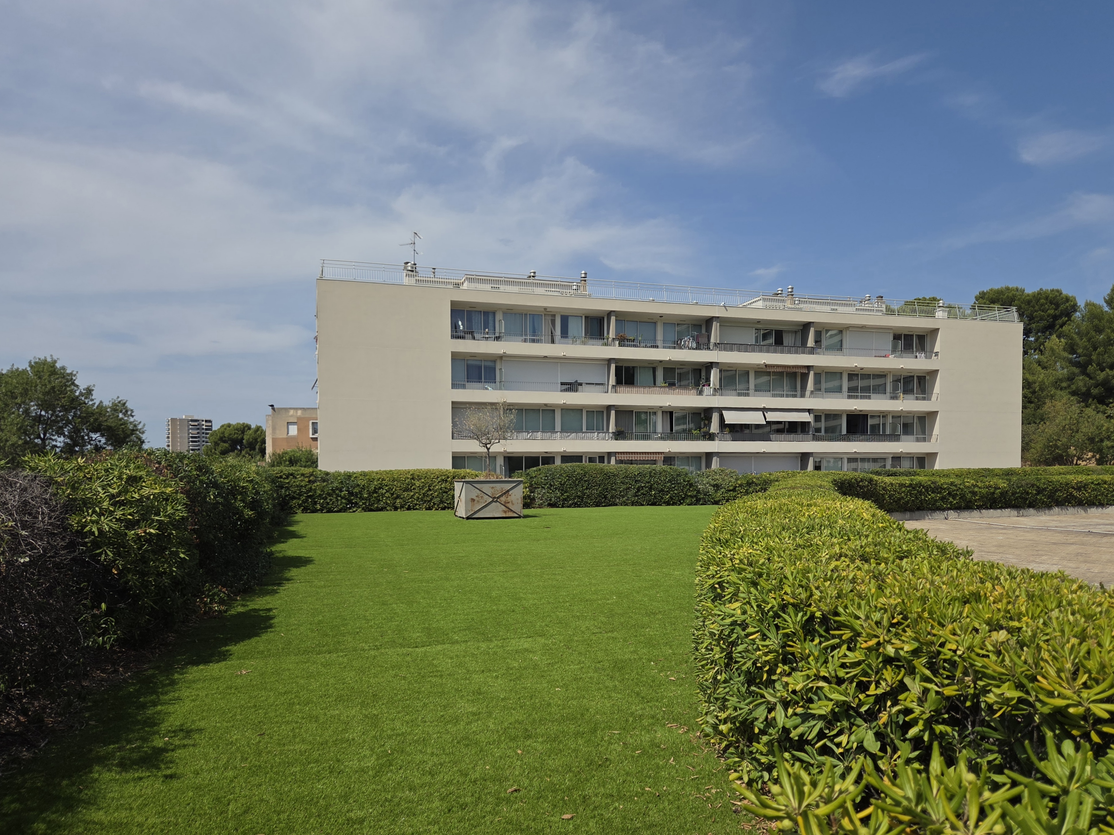 Bornage de terrain à Marseille 9e (13009) : ce qu'un propriétaire doit vérifier avant de vendre | Efficity Marseille 9e Bornage de terrain à Marseille 9e (13009) : ce qu’un propriétaire doit vérifier avant de vendre